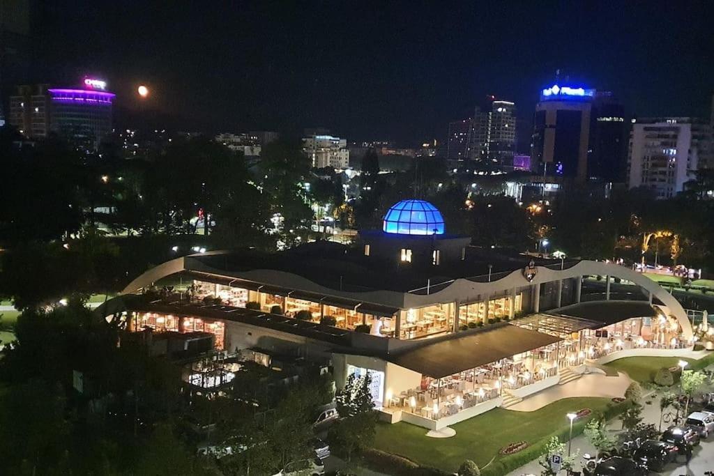 Center Apartment Τίρανα Εξωτερικό φωτογραφία
